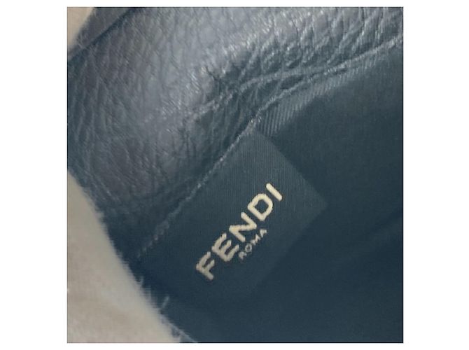 Fendi Stitch Selleria Bi-Fold Langbörse Schwarz - Ansicht 14
