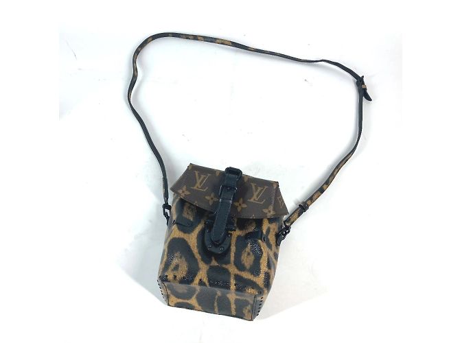 Louis Vuitton Monogram Reverse Leopard Kameratasche Braun Schwarz - Ansicht 10