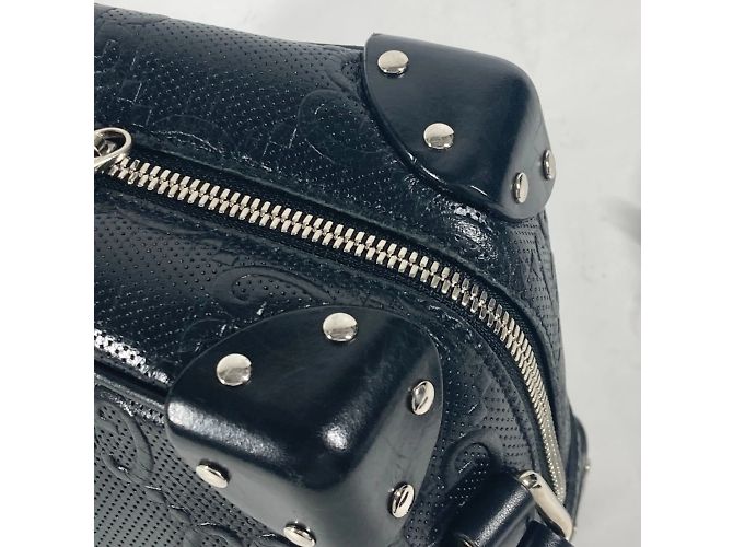 Borsa a spalla in pelle goffrata GG di Gucci Nero - vista 11