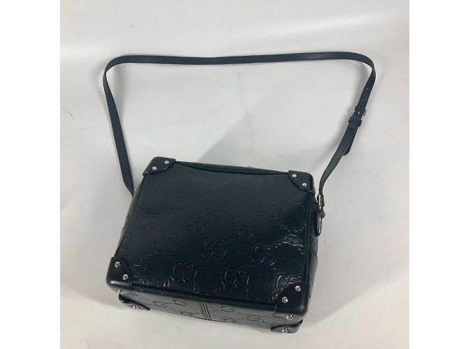 Borsa a spalla in pelle goffrata GG di Gucci Nero - vista 7
