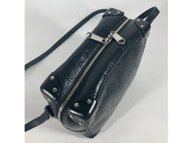Borsa a spalla in pelle goffrata GG di Gucci Nero - vista 8
