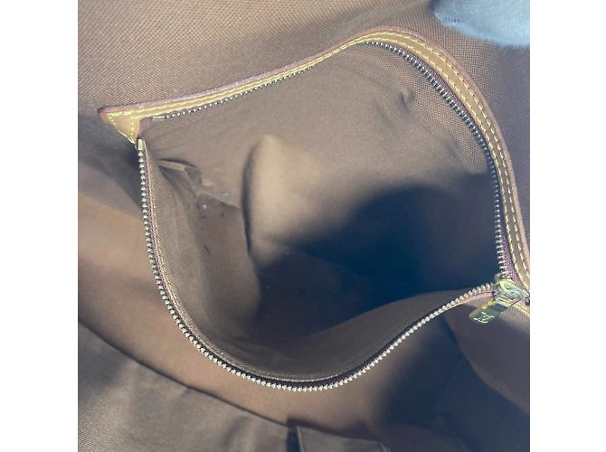 Borsa Valmy GM Monogramma Louis Vuitton Marrone - vista 17