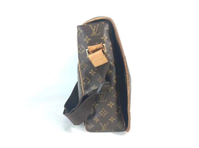 Borsa Valmy GM Monogramma Louis Vuitton Marrone - vista 2