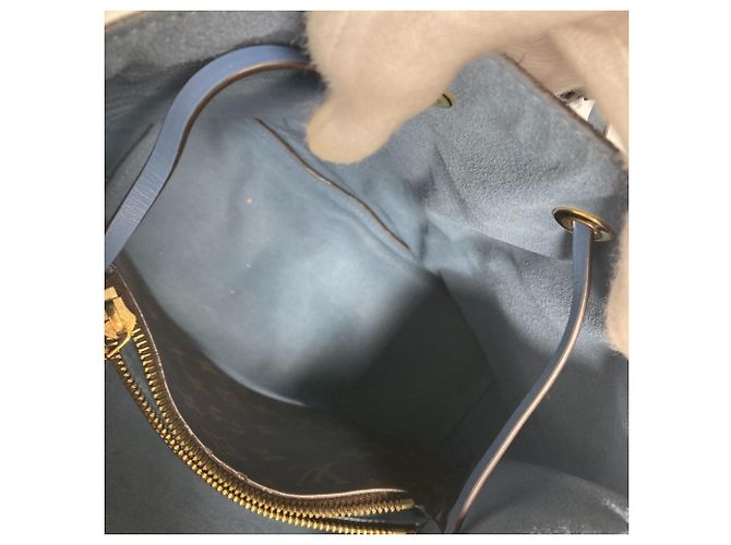Borsa a Spalla NeoNoe Monogram di Louis Vuitton Marrone Blu - vista 15