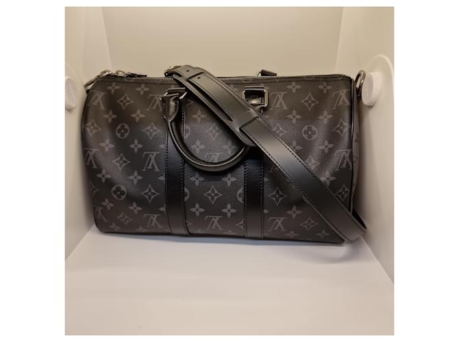 Abbesses Louis Vuitton Keepall 35 Grigio antracite - vista 6