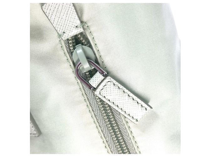 Borsa a Spalla Re-Nylon di Prada Verde - vista 11