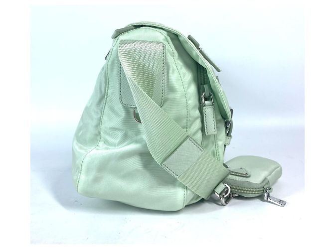 Borsa a Spalla Re-Nylon di Prada Verde - vista 3