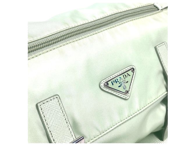 Borsa a Spalla Re-Nylon di Prada Verde - vista 4