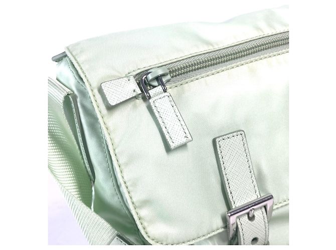 Borsa a Spalla Re-Nylon di Prada Verde - vista 5