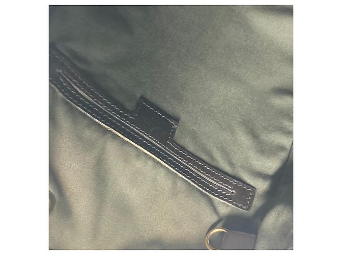 Louis Vuitton Monogram Montsouris GM Rucksack Braun Khaki - Ansicht 17