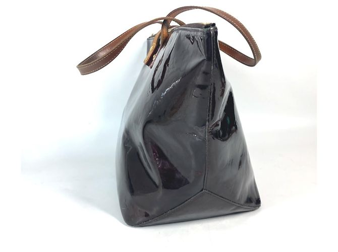 Borsa a spalla Bellevue GM in Monogram Vernis Louis Vuitton Bordò Porpora - vista 4