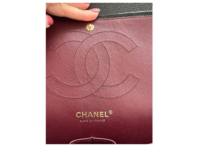 2.55 Portacarte Chanel Jumbo in pelle caviar nero e blu - vista 4