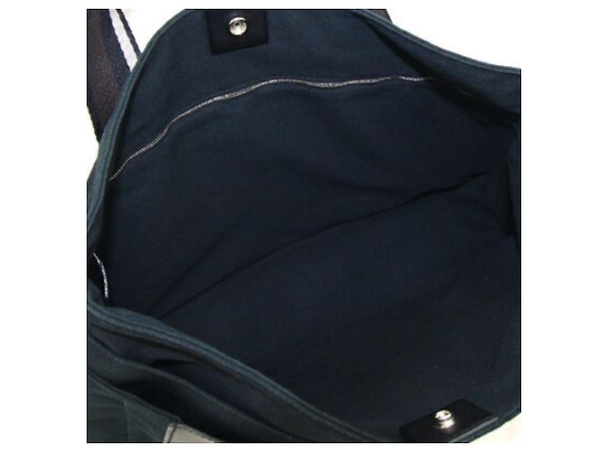 Hermès Troca Preto - vista 5