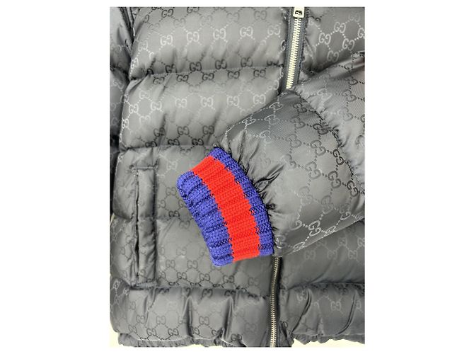 Reversible Gucci parka - view 7