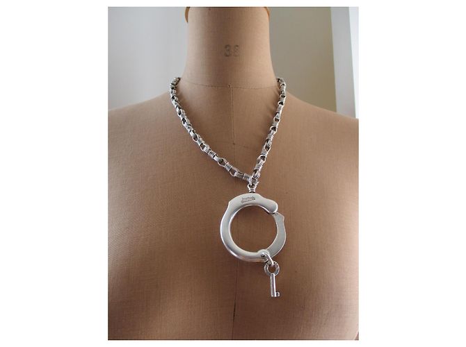 Jean Paul Gaultier Collana a manette in argento massiccio, unisex. - vista 2