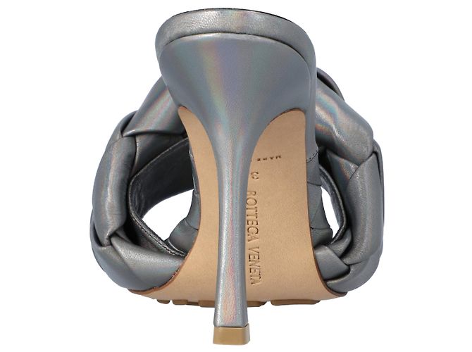 Mule Lido metalliche grigie di Bottega Veneta Grigio - vista 3