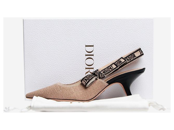 Neutrale J'Adior Raffa-Pumps mit Slingback - Größe EU 39 - Ansicht 6
