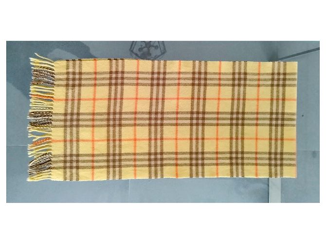 Sciarpa Burberry Check in cashmere gialla Giallo - vista 6