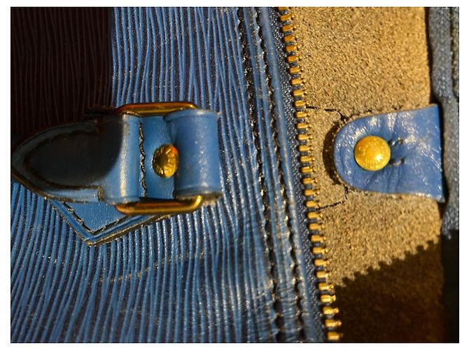 Louis Vuitton speedy 30 in pelle Epi Blu scuro - vista 9