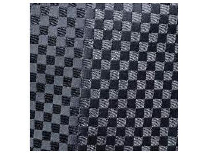 Cravatta in seta blu navy Micro Damier Louis Vuitton - vista 3