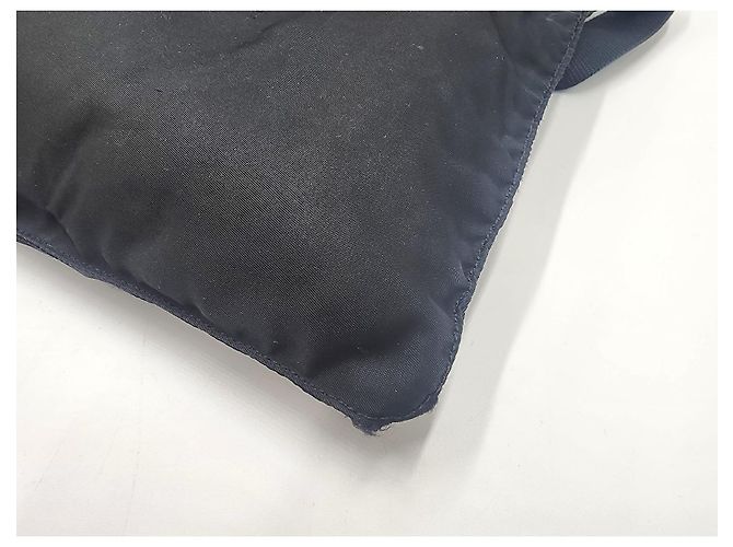 Prada Tessuto schwarze Nylon-Leder Umhängetasche - Ansicht 10
