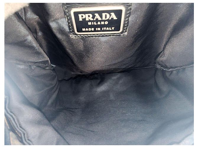 Prada Tessuto schwarze Nylon-Leder Umhängetasche - Ansicht 13