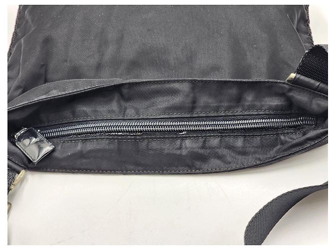 Prada Tessuto schwarze Nylon-Leder Umhängetasche - Ansicht 5