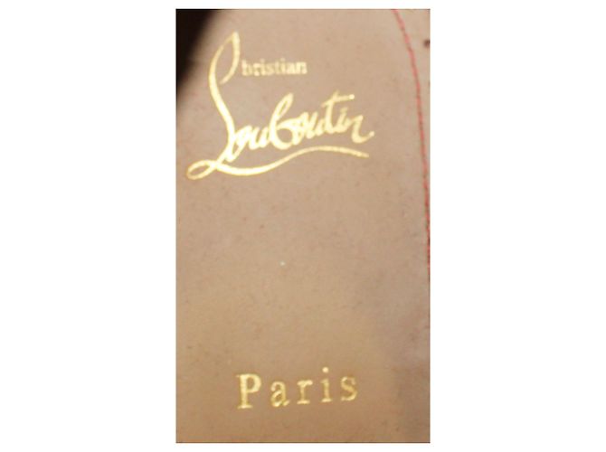 Christian Louboutin Mocassini in suede nero con borchie dorate - vista 6