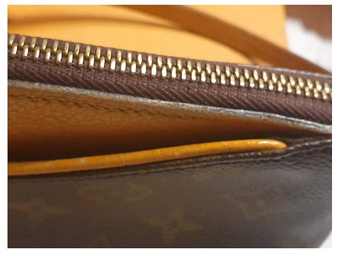 Pallas Louis Vuitton Clutchs Multicolor Metálico - vista 7