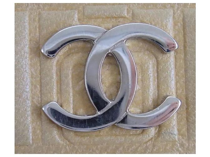 Estuche para tarjetas Icon line de piel de cordero beige CHANEL - vista 4