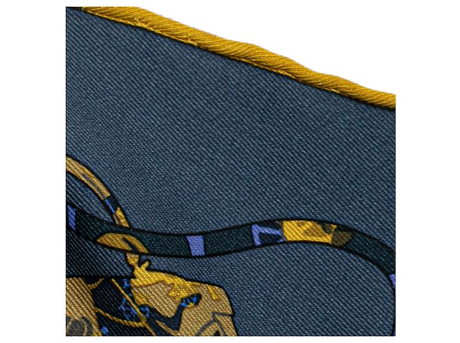Blaue Hermès Kelly En Caleche Seidenschal - Ansicht 6