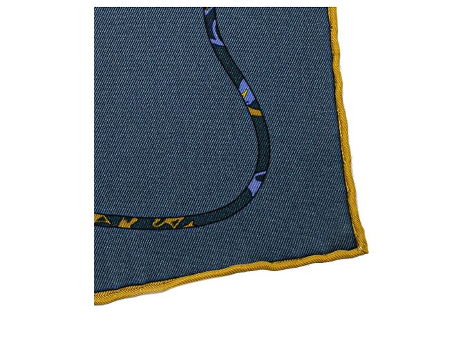 Blaue Hermès Kelly En Caleche Seidenschal - Ansicht 7