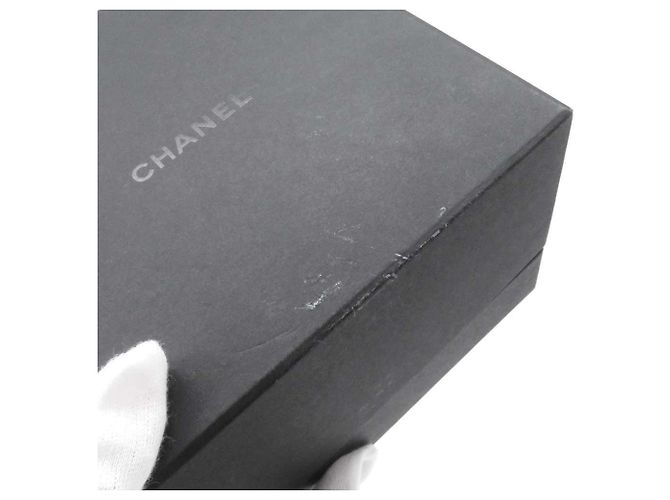 Bracciale charm in diamante Chanel Coco Crush D'oro - vista 6