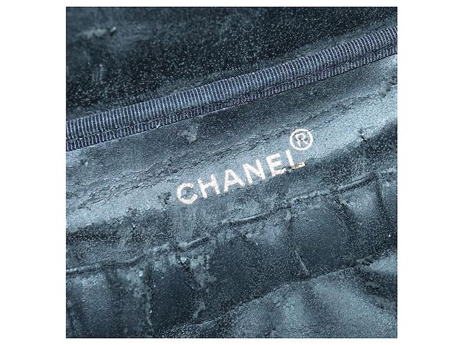 CHANEL COCO Marca Pouch Vanity Pelle verniciata Nera Oro CC Auth bs18347 Nero D'oro - vista 15