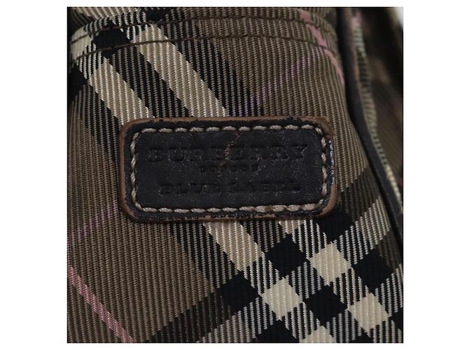 Borsa a spalla Burberry Nova Check Blue Label in nylon marrone Auth ti2105 - vista 14