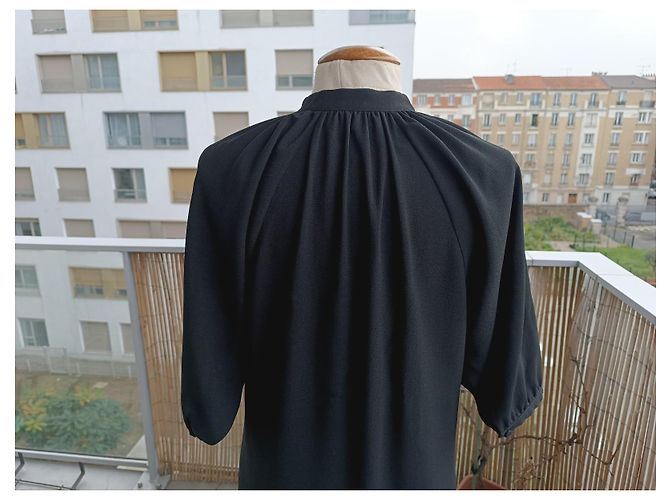 Vestido oversized preto de viscose e acetato Céline - vista 10