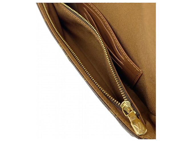 Ivy Louis Vuitton Monogram Brieftasche mit Kette Braun - Ansicht 16