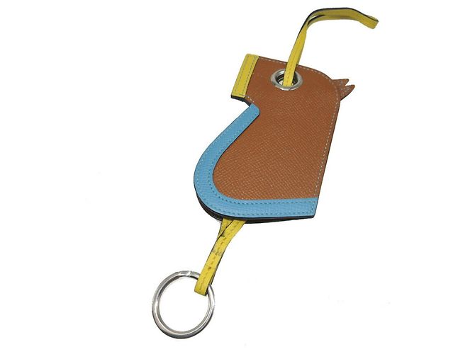 Hermès Llave charm de bolsa Hermes Camayle Epsom Gold Lime Azur O Azul Dorado - vista 2