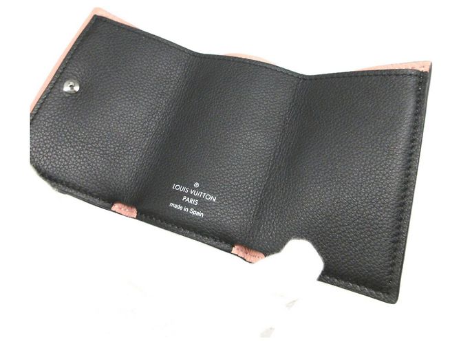 Cartera Lock M63978 de cuero rosa Louis Vuitton - vista 5