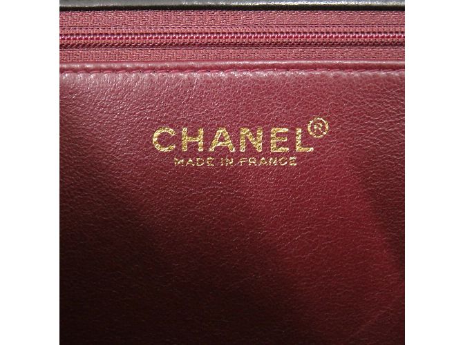 Chanel Schultertasche aus gestepptem Lammleder Schwarz - Ansicht 10