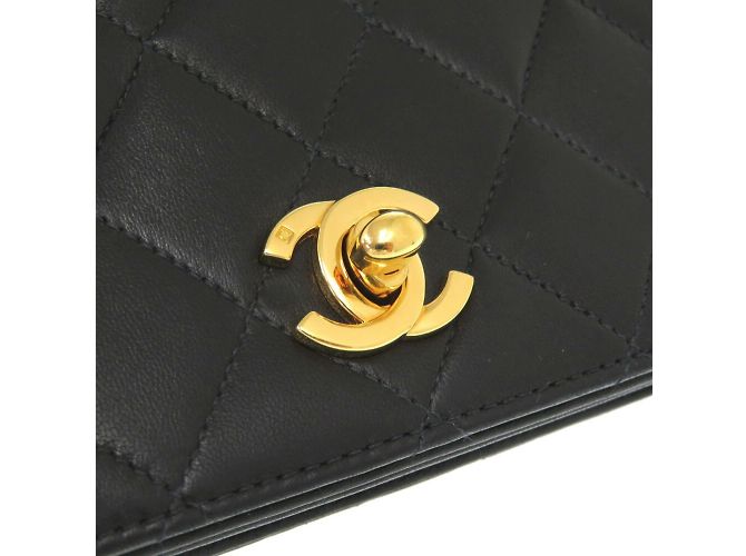 Chanel Schultertasche aus gestepptem Lammleder Schwarz - Ansicht 9
