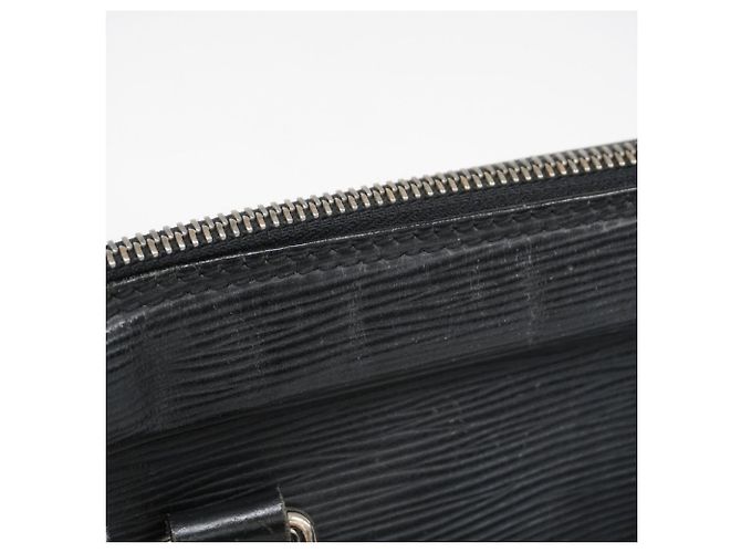Borsa a mano lunga Epi Vivienne di Louis Vuitton Nero - vista 15
