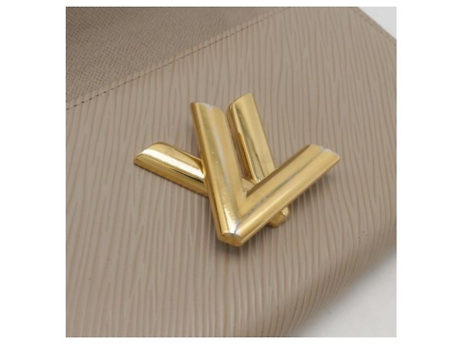 Cartera Larga Bi-fold Twist Epi Louis Vuitton - vista 10