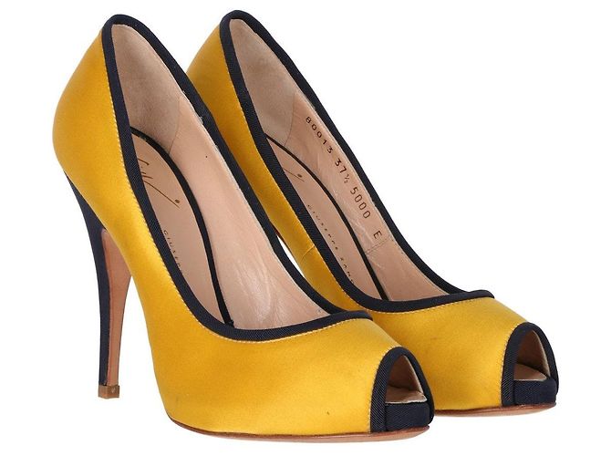 Décolleté gialle e nere Giuseppe Zanotti - anni 2000 Nero Giallo Sabbia - vista 2