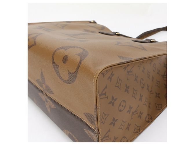 Sac à main On-the-Go GM Monogram Géant Inversé Louis Vuitton Marron - vue 11