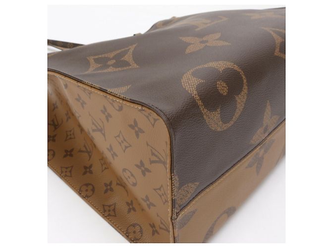 Sac à main On-the-Go GM Monogram Géant Inversé Louis Vuitton Marron - vue 7