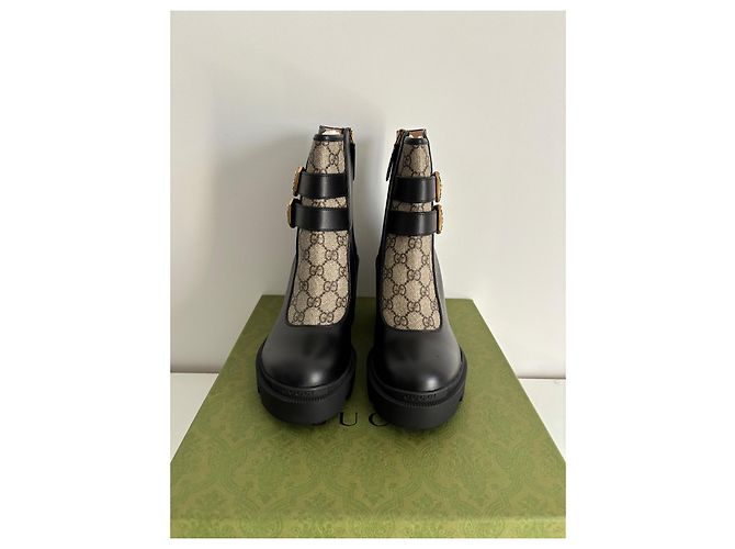 Botines Gucci de cuero negro - vista 3