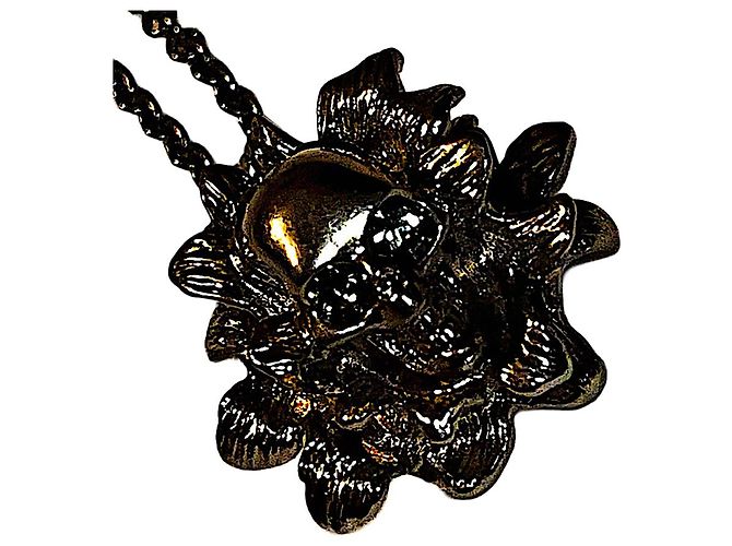 Echter Alexander McQueen Silberplattierter Blumen-Schädel-Halskette Silber Hardware - Ansicht 2