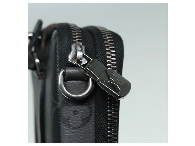 LOUIS VUITTON Monogram Eclipse Doppia Pochette per Telefono Grigio M69534 LV Auth 89410 Marrone Monogramma - vista 21