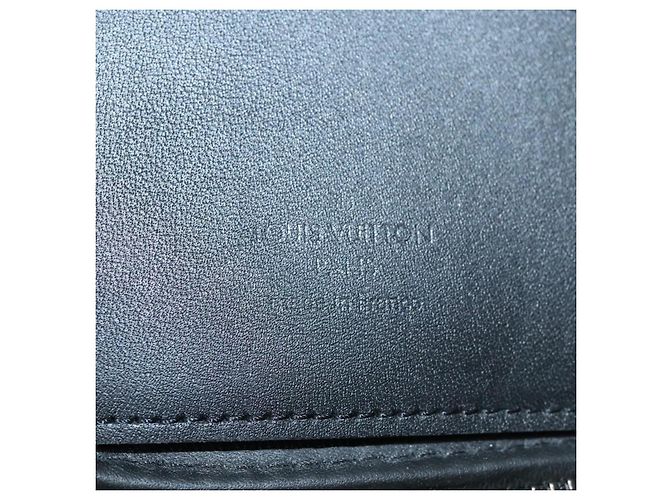 LOUIS VUITTON Monogram Eclipse Doppia Pochette per Telefono Grigio M69534 LV Auth 89410 Marrone Monogramma - vista 23
